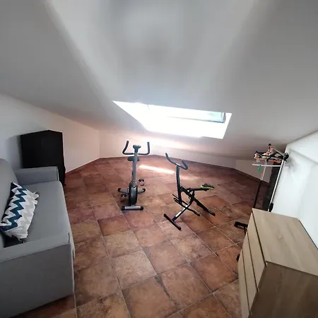 Zeus Casa Lejlighed